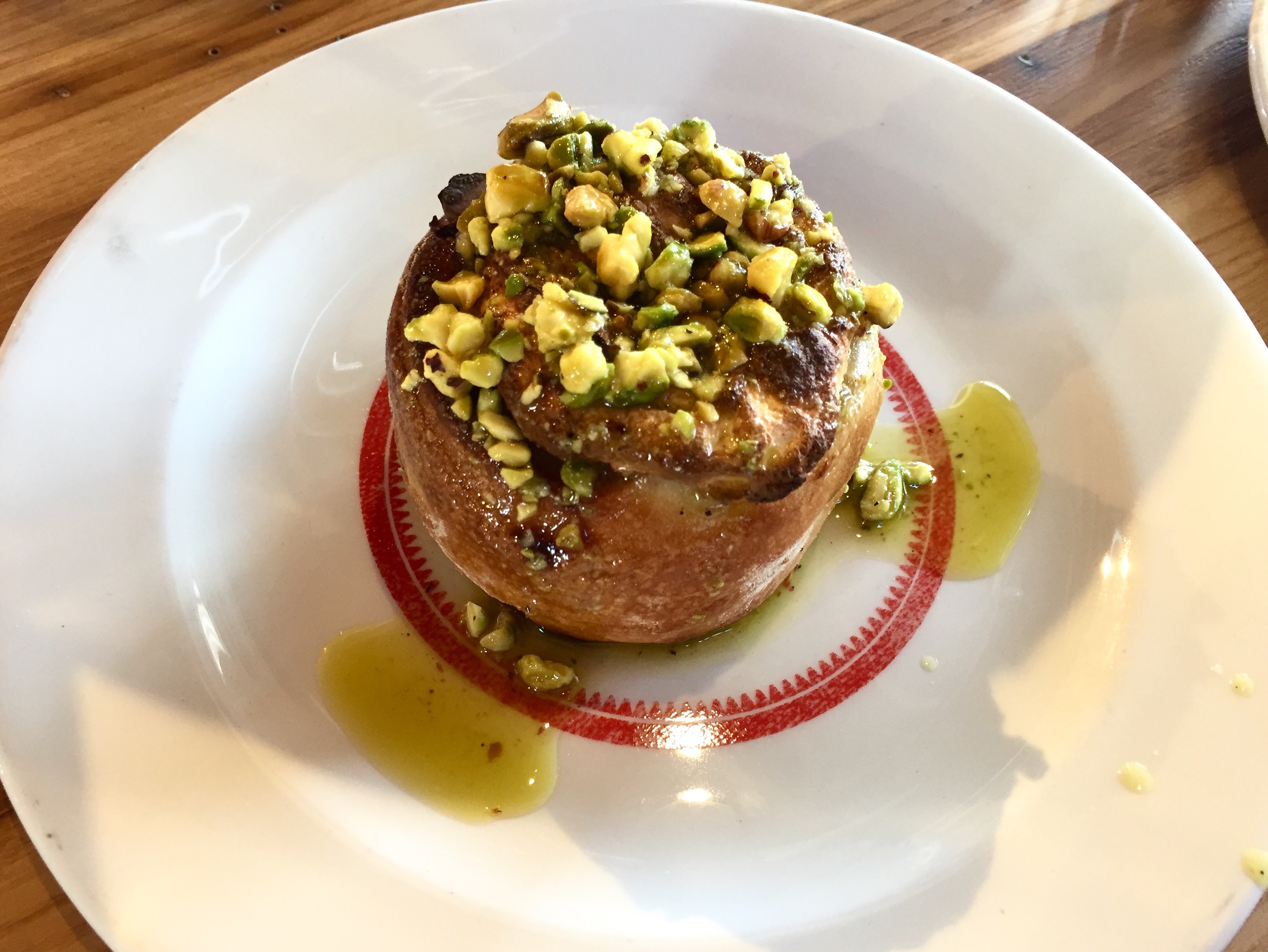 Pizzeria Vetri pistachio rotolo